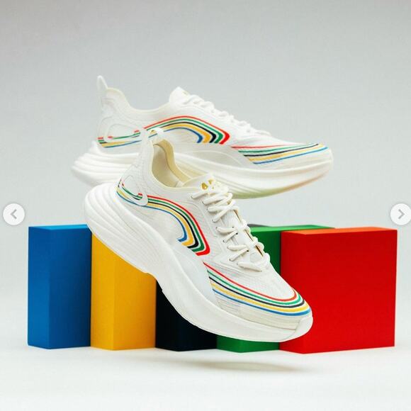 APL Streamline Running Shoes Men’s Size 11 Unisex Rainbow Prism Pride NIB - Picture 2 of 7